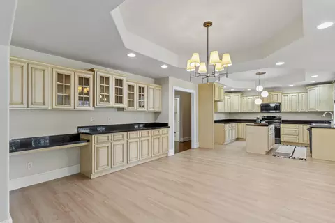 Other - 4039 E Melody Ln, Springfield, MO 65809 photo 4 of 10
