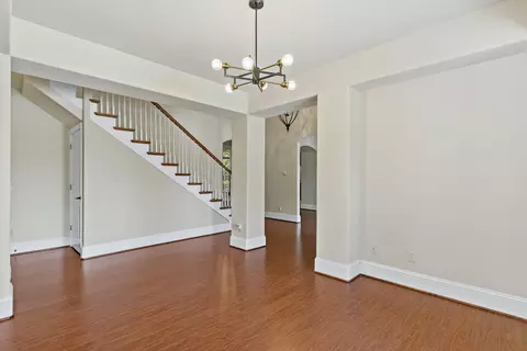 Living - 4039 E Melody Ln, Springfield, MO 65809 photo 2 of 12