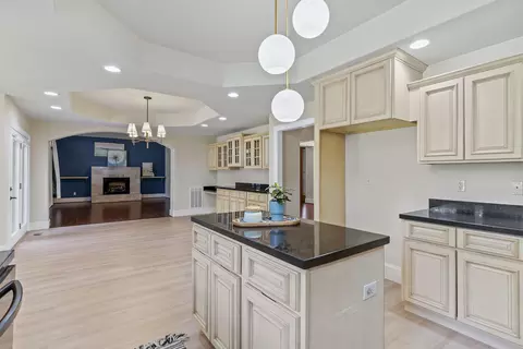 Kitchen - 4039 E Melody Ln, Springfield, MO 65809 photo 6 of 6