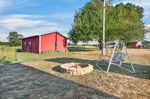 Exterior - 1938 Dark Valley Rd, Marshfield, MO 65706 photo 3 of 11