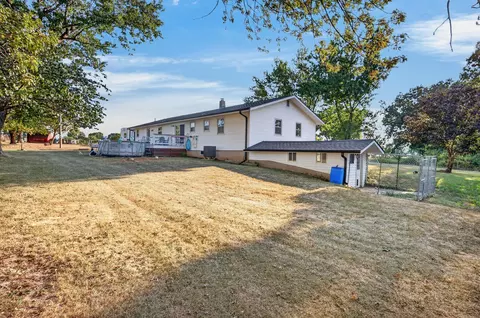 Exterior - 1938 Dark Valley Rd, Marshfield, MO 65706 photo 8 of 11