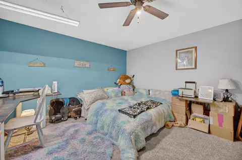 Bedroom - 1938 Dark Valley Rd, Marshfield, MO 65706 photo 7 of 7