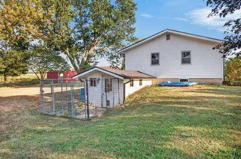 Exterior - 1938 Dark Valley Rd, Marshfield, MO 65706 photo 10 of 11