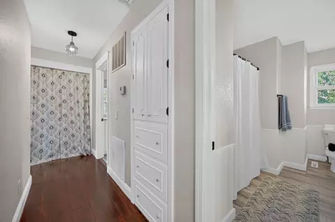 Entry Way - 1938 Dark Valley Rd, Marshfield, MO 65706 photo 6 of 8