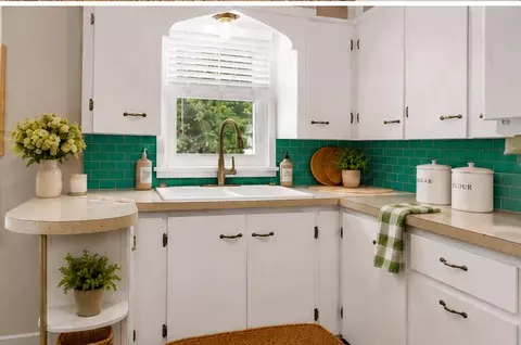 Kitchen - 106 E Mount Vernon Rd, Billings, MO 65610 photo 1 of 7