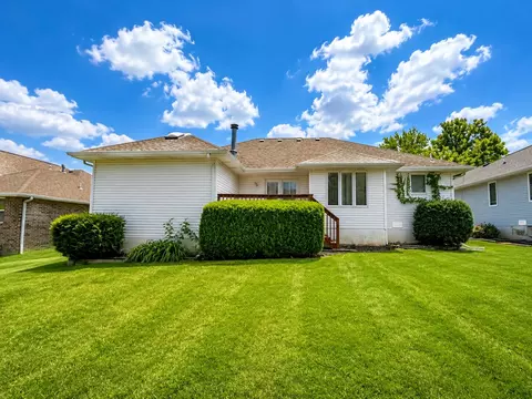 Exterior - 3945 W Cardinal St, Springfield, MO 65810 photo 5 of 7