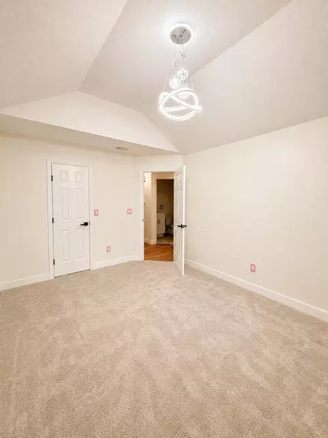 Bedroom - 3945 W Cardinal St, Springfield, MO 65810 photo 4 of 4