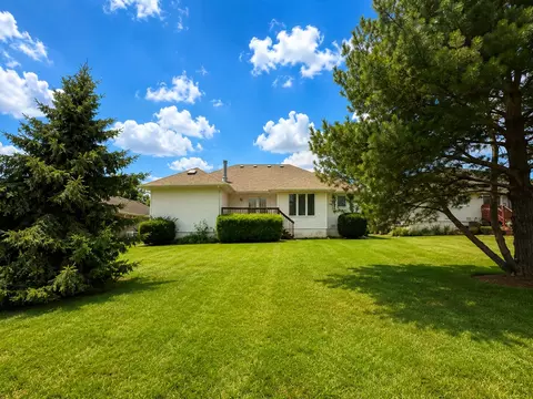 Exterior - 3945 W Cardinal St, Springfield, MO 65810 photo 6 of 7