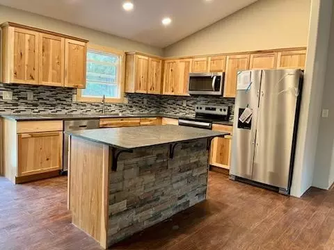 Kitchen - 353 S Millwood St, Shell Knob, MO 65747 photo 1 of 3