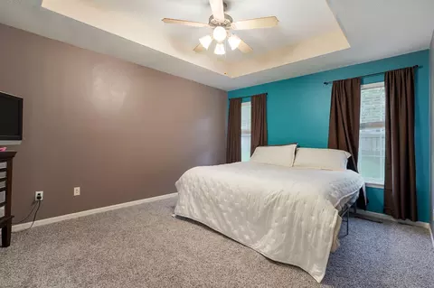 Bedroom - 3032 W Grandview St, Springfield, MO 65803 photo 1 of 4