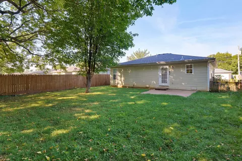 Exterior - 322 N Westport Ave, Springfield, MO 65802 photo 5 of 8