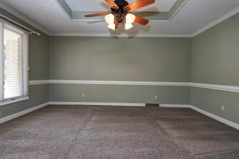 Living - 3451 E Carol Dr, Springfield, MO 65809 photo 9 of 9