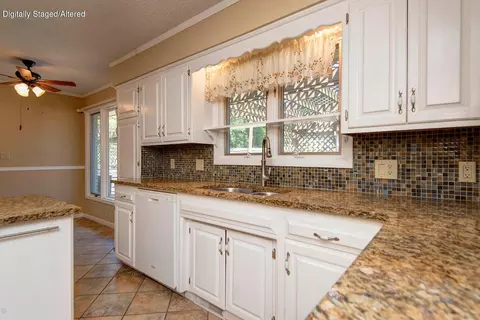 Kitchen - 3451 E Carol Dr, Springfield, MO 65809 photo 1 of 5