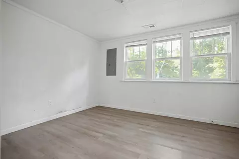 Bedroom - 1830 E Monroe Ter, Springfield, MO 65802 photo 3 of 5