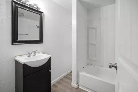 Bath - 1830 E Monroe Ter, Springfield, MO 65802 photo 1 of 4