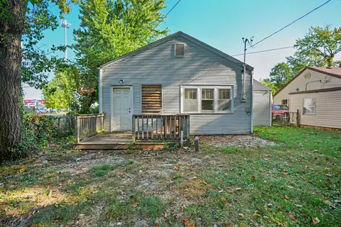 Exterior - 1830 E Monroe Ter, Springfield, MO 65802 photo 5 of 7