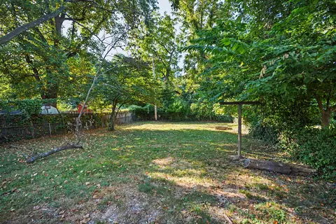 Exterior - 1830 E Monroe Ter, Springfield, MO 65802 photo 4 of 7