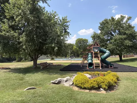 Other - 1099 E Nottingham Ln, Springfield, MO 65810 photo 8 of 8
