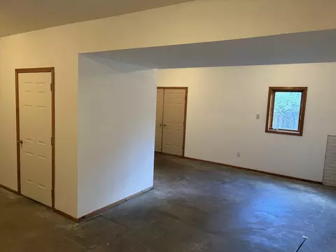 Other - 1099 E Nottingham Ln, Springfield, MO 65810 photo 5 of 8