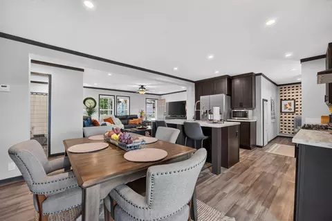 Dining - 75 Moark Ln, Lampe, MO 65681 photo 2 of 2