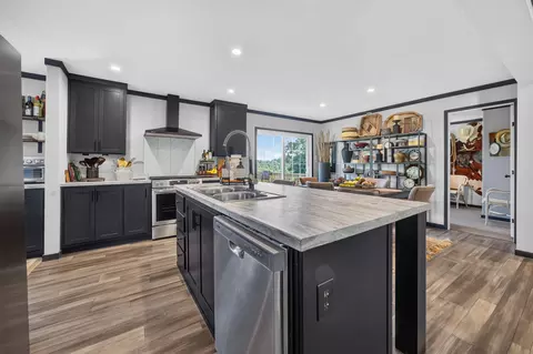 Kitchen - 75 Moark Ln, Lampe, MO 65681 photo 1 of 4