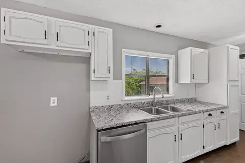 Kitchen - 813 Kentucky Rd, Ozark, MO 65721 photo 2 of 2