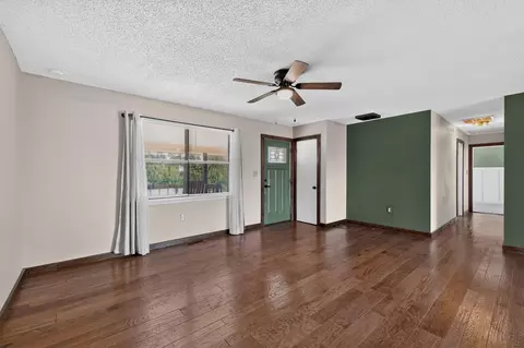Living - 813 Kentucky Rd, Ozark, MO 65721 photo 3 of 3