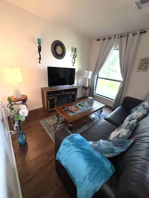 Living - 148 Lake Club Rd #3, Branson, MO 65616 photo 4 of 4