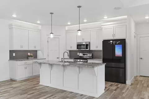 Kitchen - 4177 Siena Ave, Ozark, MO 65721 photo 3 of 5