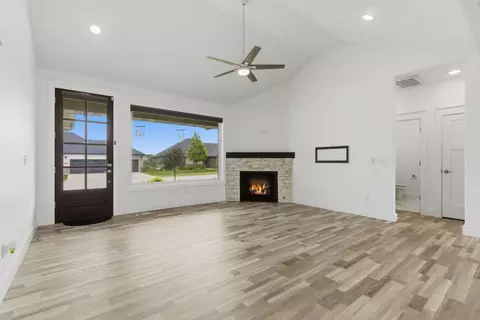 Living - 4177 Siena Ave, Ozark, MO 65721 photo 3 of 4
