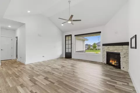 Living - 4177 Siena Ave, Ozark, MO 65721 photo 1 of 4