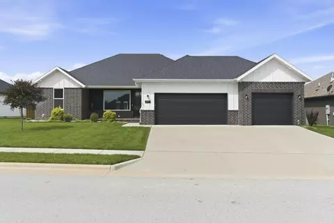 Exterior - 4177 Siena Ave, Ozark, MO 65721 photo 2 of 8