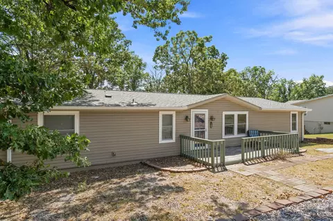 Exterior - 152 Linden Dr, Branson West, MO 65737 photo 5 of 8