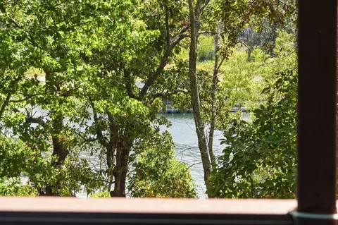 View/Area - 152 Linden Dr, Branson West, MO 65737 photo 2 of 11