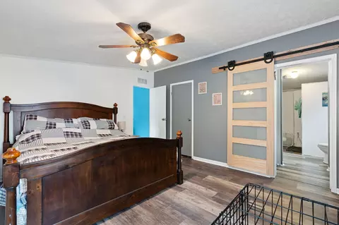 Bedroom - 152 Linden Dr, Branson West, MO 65737 photo 2 of 4