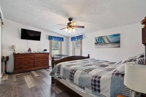 Bedroom - 152 Linden Dr, Branson West, MO 65737 photo 1 of 4