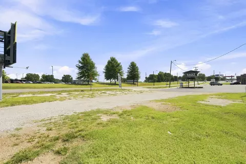 302 E Jackson St, Willard, MO 65781 photo 6