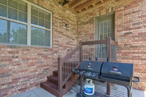 Exterior - 5390 S Oxynard St, Springfield, MO 65810 photo 8 of 12