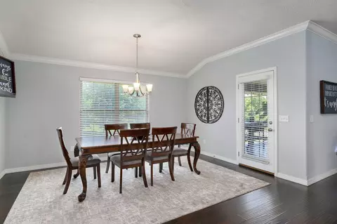 Dining - 5390 S Oxynard St, Springfield, MO 65810 photo 2 of 2