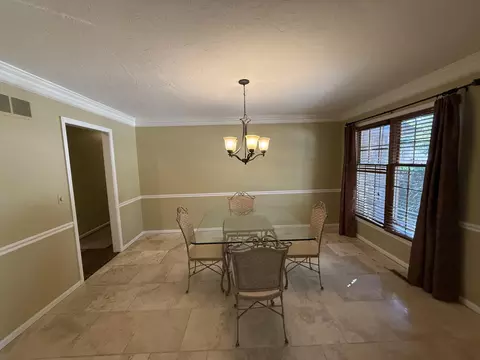 Dining - 1921 E Nottingham St, Springfield, MO 65804 photo 1 of 1