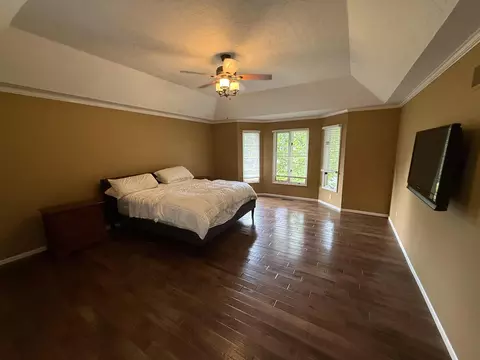 Bedroom - 1921 E Nottingham St, Springfield, MO 65804 photo 1 of 4