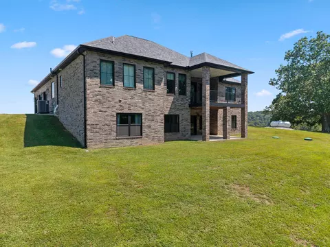 Exterior - 2007 Lone Star Dr, Nixa, MO 65714 photo 15 of 16