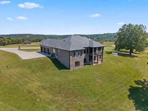 Exterior - 2007 Lone Star Dr, Nixa, MO 65714 photo 16 of 16