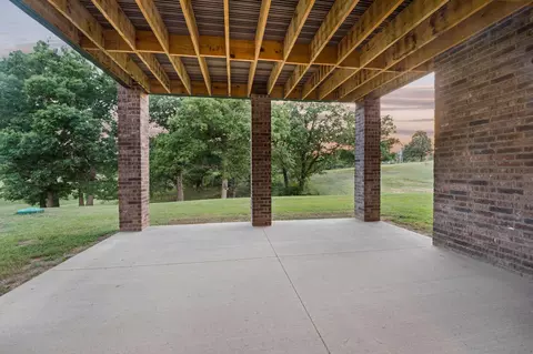 Exterior - 2007 Lone Star Dr, Nixa, MO 65714 photo 11 of 16