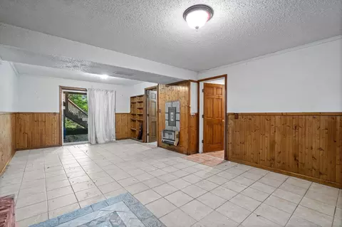 Living - 137 E Ritter St, Republic, MO 65738 photo 4 of 4