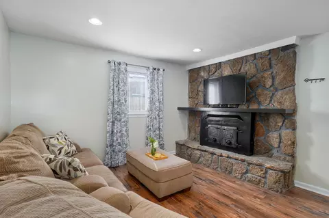 Living - 1711 W Nichols St, Springfield, MO 65802 photo 1 of 1