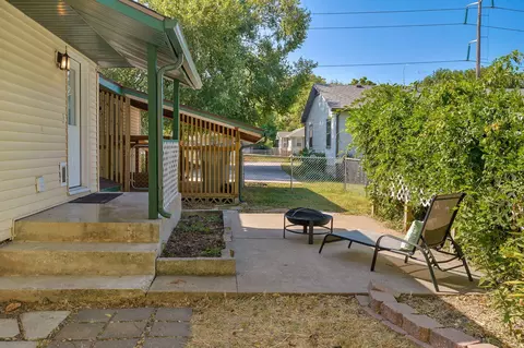 Exterior - 1711 W Nichols St, Springfield, MO 65802 photo 8 of 13
