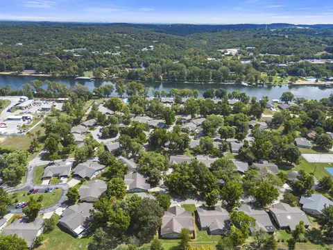 View/Area - 7 Oak Ct, Branson, MO 65616 photo 7 of 19