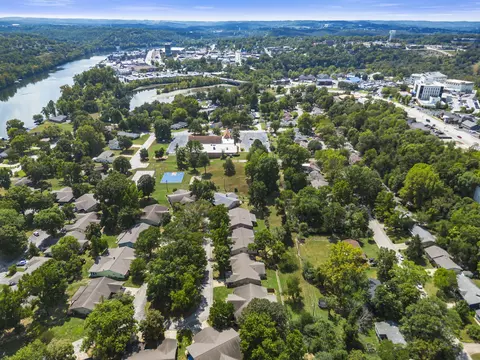 View/Area - 7 Oak Ct, Branson, MO 65616 photo 4 of 19