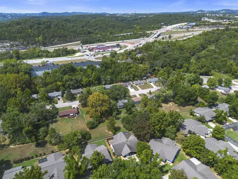View/Area - 7 Oak Ct, Branson, MO 65616 photo 1 of 19